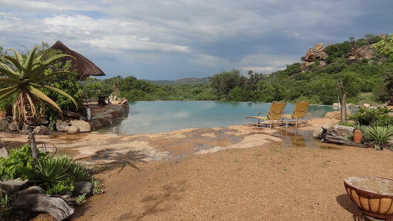 Pool in der Amalinda Lodge.jpg